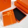 China-Fabrik-Großhandelsluxuspapier-Geschenkbox und -tasche